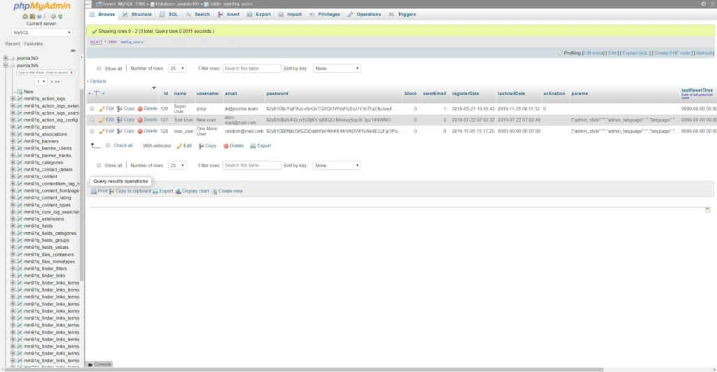 Bild der phpMyAdmin-Oberfläche und der Struktur der Benutzertabelle der Datenbank.